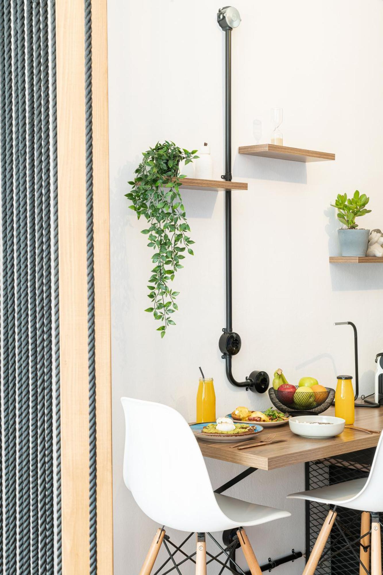 Moss - Beautiful Living In The Heart Of Athens Apartment Exterior photo
